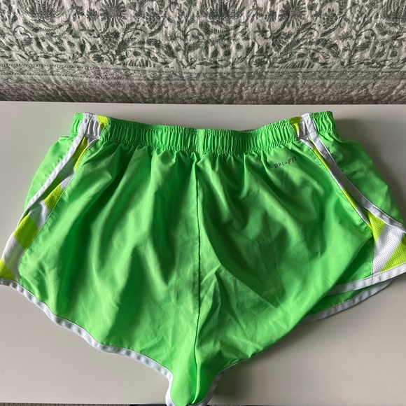 Nike Dri-Fit Running Shorts - Picture 3 of 5